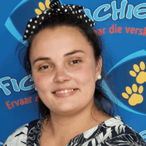 Mej. Larissa Victor